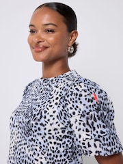 SCAMP & DUDE Cheetah Woven Printed Puff Sleeve Top - Imagem 4 de 4