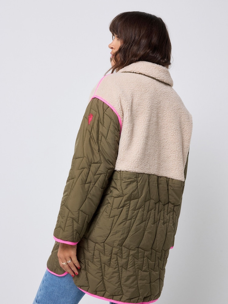 SCAMP & DUDE Green Fleece/Quilted Coat - Image 2 of 6 SCAMP & DUDE Green Fleece/Quilted Coat - Image 2 of 6