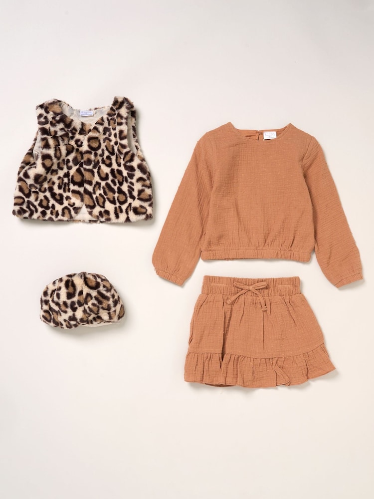 Miss Faux Fur Gilet Beret Muslin Brown Top and Skirt Set - صورة 1 من 7 Miss Faux Fur Gilet Beret Muslin Brown Top and Skirt Set - صورة 1 من 7