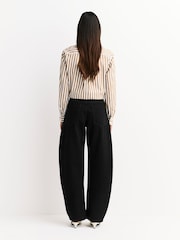 FRAME Black The Bubble Barrel Jeans - Image 2 of 6