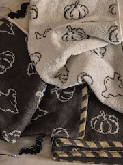 Set of 3 Black Halloween Terry Tea Towels - Image 2 of 3