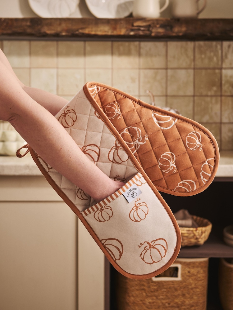 Natural Autumn Pumpkin Double Oven Gloves - Image 1 of 4 Natural Autumn Pumpkin Double Oven Gloves - Image 1 of 4