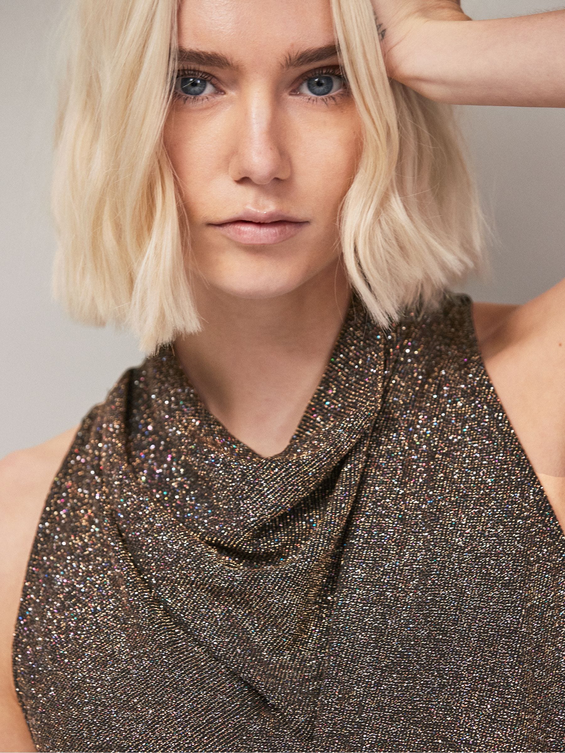 トップス GOLD buy Buy Ro&Zo Gold Sparkle Cowl Top from Next USA