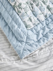Blue Floral Woodblock Quilted Bedspread - Image 7 of 7