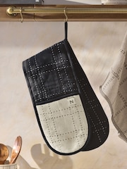 Monochrome Checked Oven Gloves - Image 2 of 4