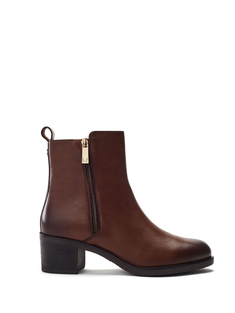 Moda in Pelle MbyModa Patricio Ankle Side Zip Block Heel Leather Boots - Image 1 of 4 Moda in Pelle MbyModa Patricio Ankle Side Zip Block Heel Leather Boots - Image 1 of 4