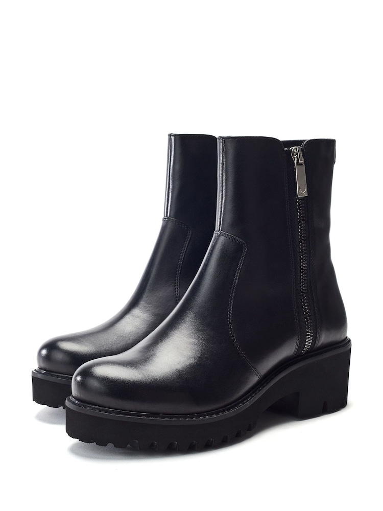 Moda in Pelle MbyModa Ocaso Double Zip Chunky Ankle Black Boots - Image 2 of 4 Moda in Pelle MbyModa Ocaso Double Zip Chunky Ankle Black Boots - Image 2 of 4