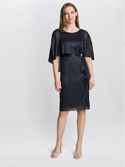 Gina Bacconi Blue Sonya Pleated Dress With Brooch - Imagem 1 de 6