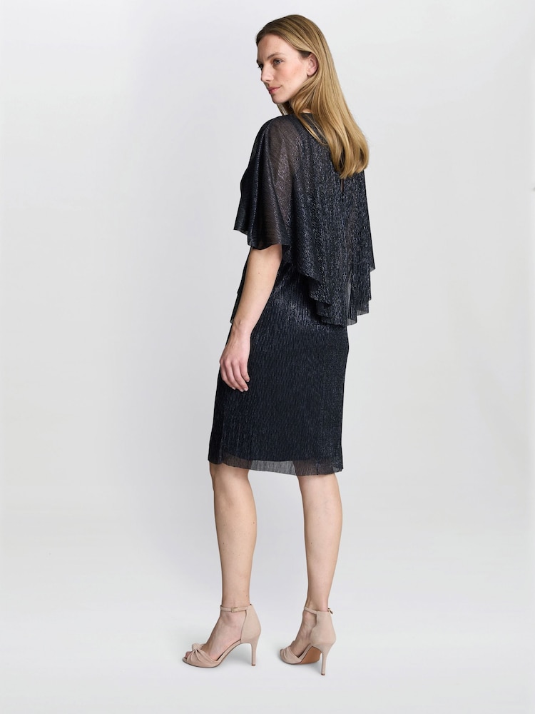Gina Bacconi Blue Sonya Pleated Dress With Brooch - Imagem 2 de 6
