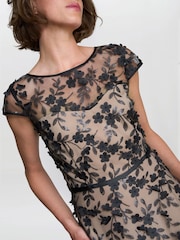 Gina Bacconi Keira 3D Flower Maxi Nude Dress - Slika 5 iz 7
