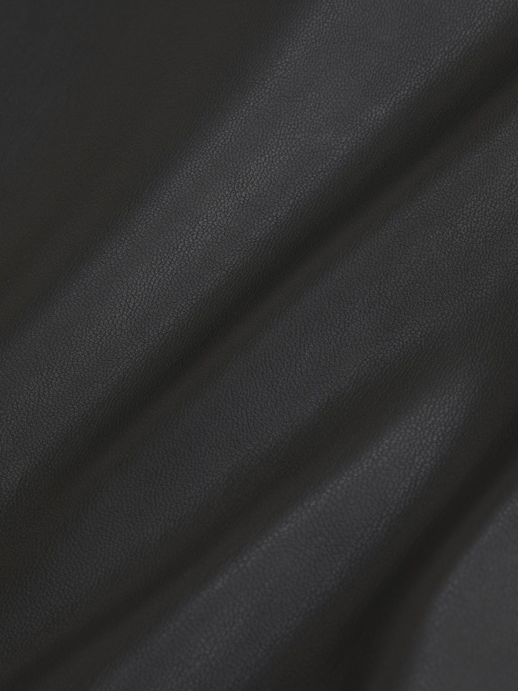 Abercrombie & Fitch Black Faux Leather High Rise Skort - Image 7 of 7 Abercrombie & Fitch Black Faux Leather High Rise Skort - Image 7 of 7