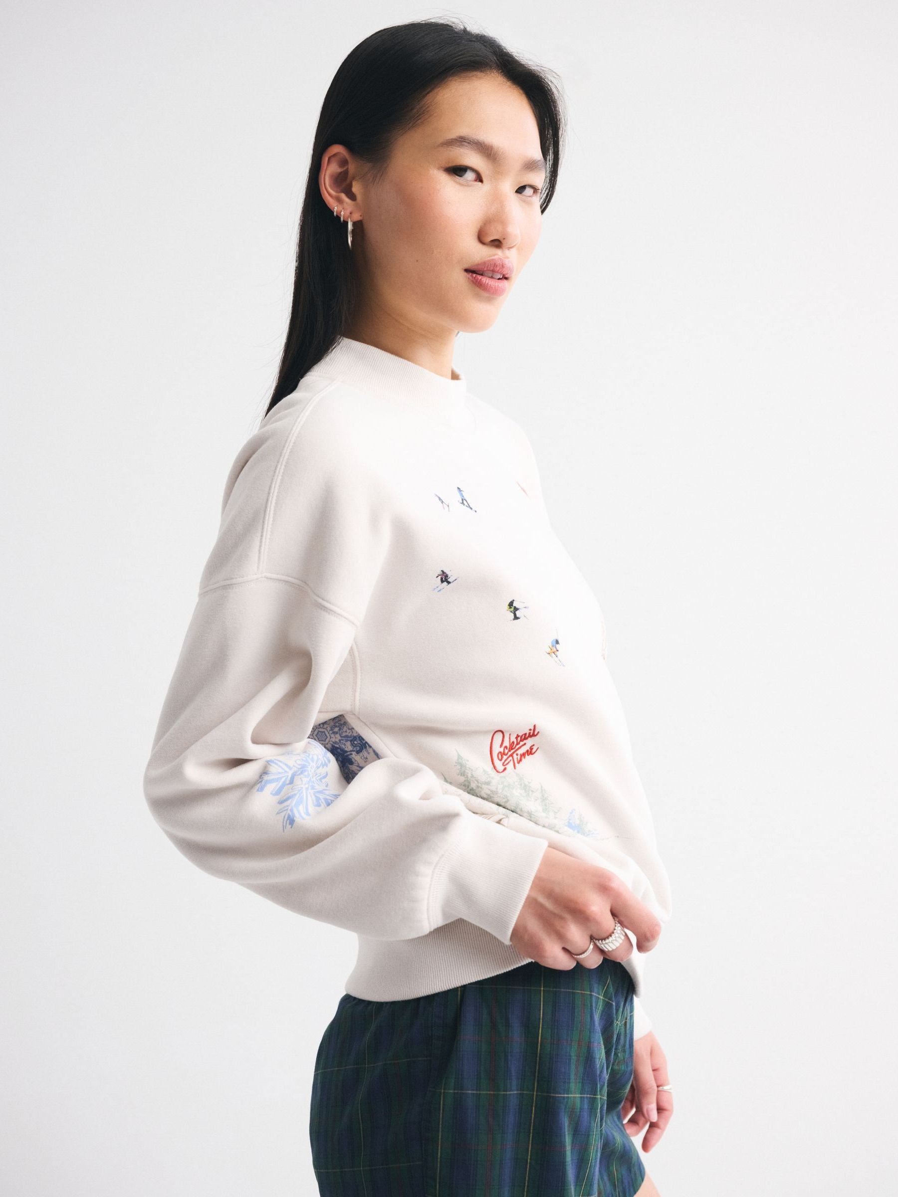 Buy Abercrombie & Fitch Grey Ski Resort Sunday Mockneck Crew Neck
