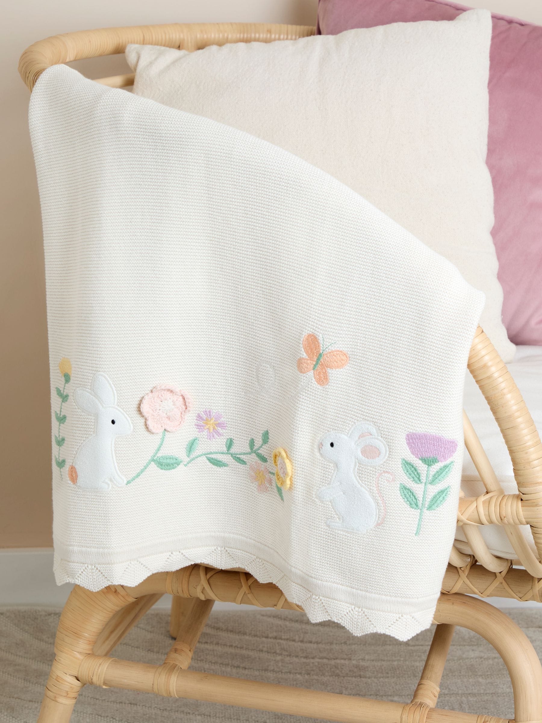 Jojo Maman Bébé Natural Woodland Scene Embroidered Blanket