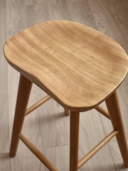 Julian Bowen Brown Mulu Solid Oak Bar Stool - Image 4 of 6