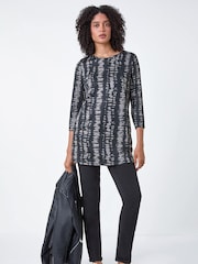 Roman Grey Abstract Print Tunic Pocket Stretch Top - Image 2 of 5