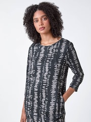 Roman Grey Abstract Print Tunic Pocket Stretch Top - Image 3 of 5
