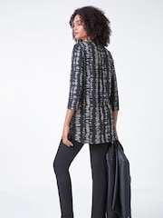 Roman Grey Abstract Print Tunic Pocket Stretch Top - Image 5 of 5