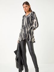 Roman Natural Brush Print Hanky Hem Stretch Tunic Top - Image 5 of 5