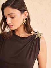 Chocolate Brown Starfish Hardware Trim - Love & Roses Asymmetric Drape Jersey Midi Dress - 画像 2 / 4