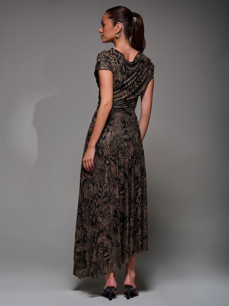 rjava - Jolie Moi Asymmetrical Draped Slash Neck Midaxi Dress - Slika 2 iz 6