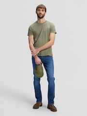 Wrangler Blue Daren Straight Fit Jeans - Image 5 of 7
