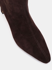Braun - Novo GAZE Slim Block Heel Chisel Toe Stretch Knee Boot - Bild 6 von 6