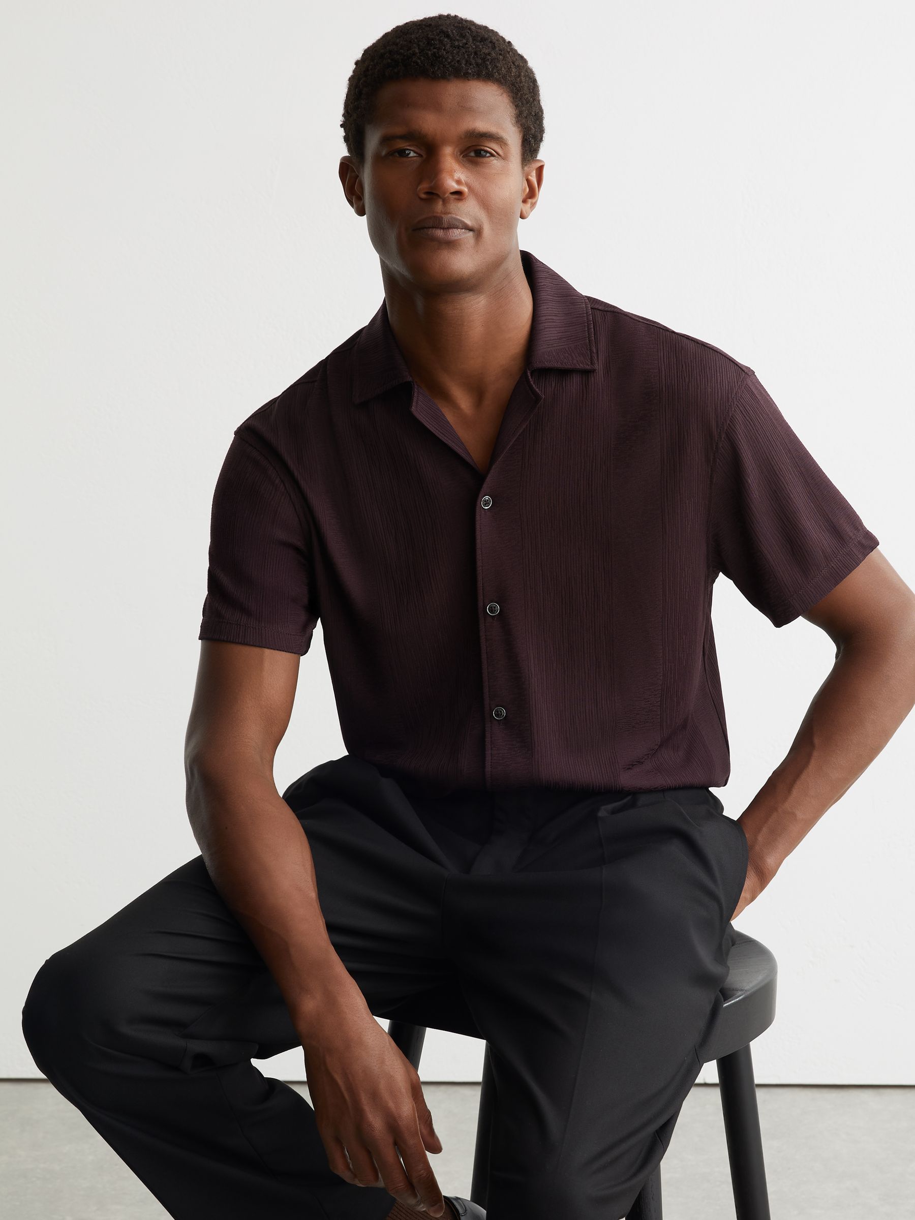 トップス CEaRET Back Volume Layered Shirt Buy Reiss Cherry Red Ando Jacquard-Stripe Cuban-Collar Shirt from