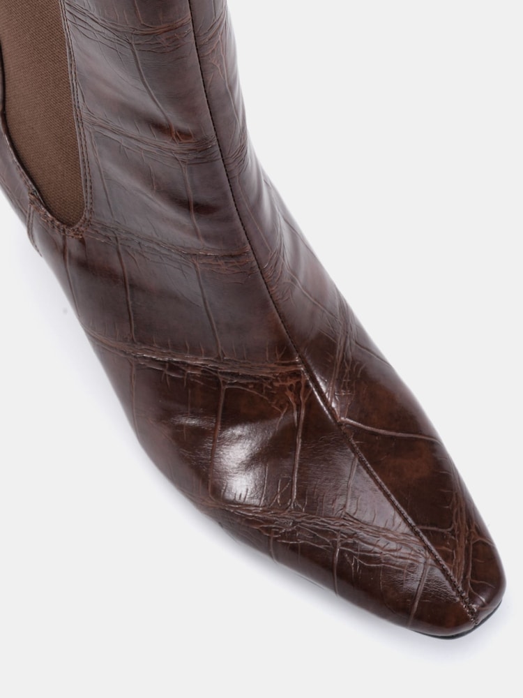 Novo Brown Regular Fit Kennedy Curved Mid Heel Chelsea Ankle Boots - Image 6 of 6