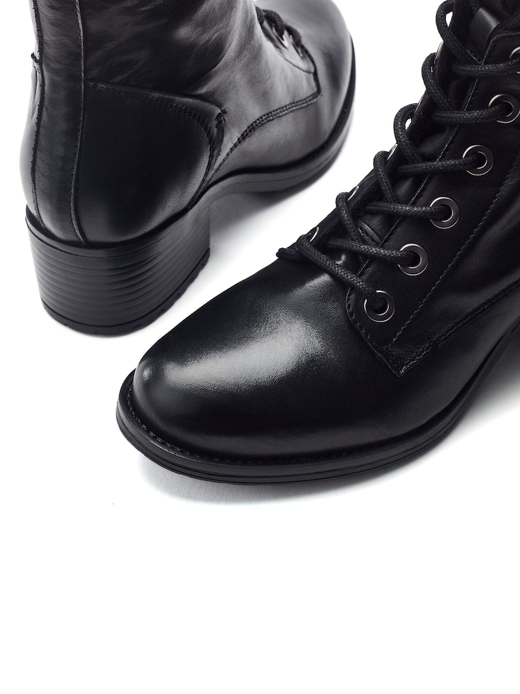 Moda in Pelle Black Bezzy Lace Up Casual Boots - Image 4 of 4 Moda in Pelle Black Bezzy Lace Up Casual Boots - Image 4 of 4