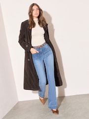 Friends Like These Hourglass High Waist Pocket Flare Jeans - 4的图像1｝
