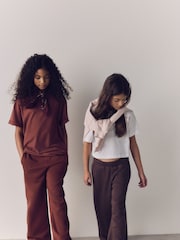 The Set 4 Pack Sweat Wide Leg Joggers Brown/Cream/Red/Pink - Image 5 of 5