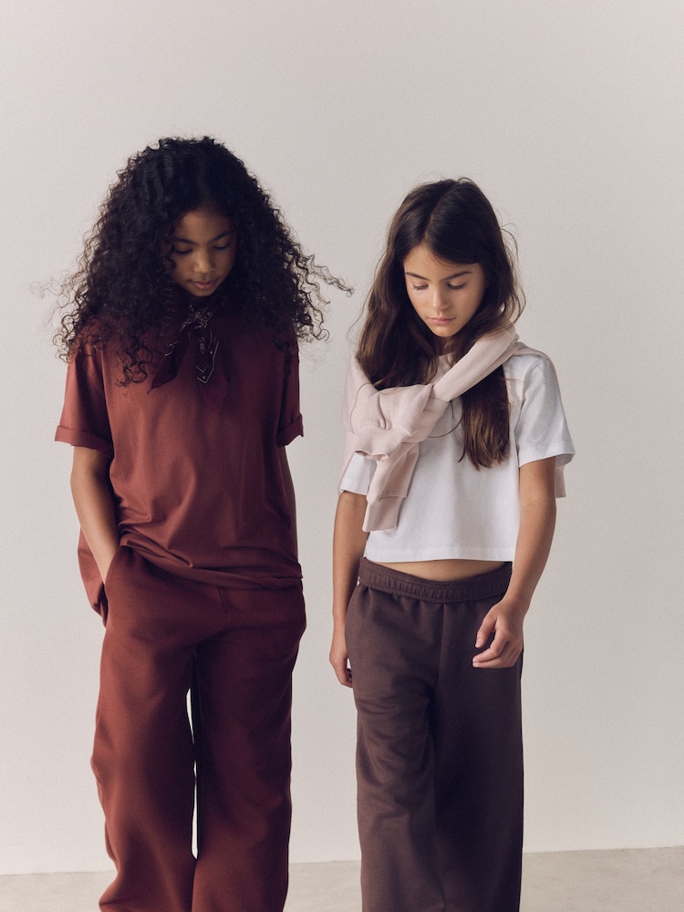 The Set 4 Pack Sweat Wide Leg Joggers Brown/Cream/Red/Pink - Image 6 of 6 The Set 4 Pack Sweat Wide Leg Joggers Brown/Cream/Red/Pink - Image 6 of 6