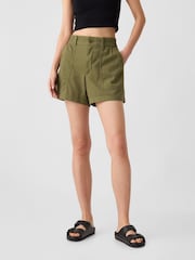Gap Green Cargo Shorts - Image 1 of 5