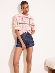 Lipsy Cream Coral Square Print Crochet Knitted Top - Image 4 of 4