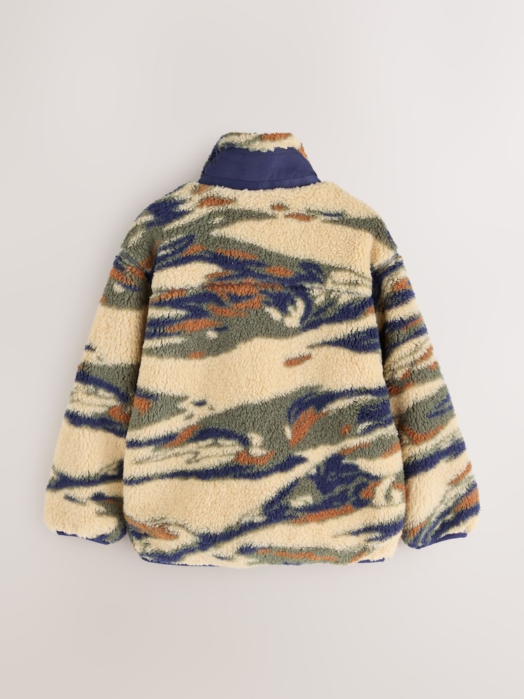 Superdry Printed Borg Fleece - Image 7 of 7 Superdry Printed Borg Fleece - Image 7 of 7