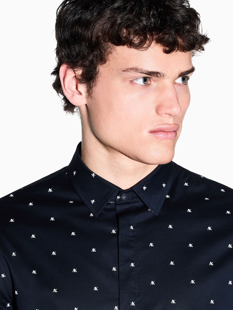 armani exchange dress shirts Black And White Cotton Shirt - IT44 Made from 98% cotton and 2% elastane/lycra Armani Exchange Long Sleeve linen