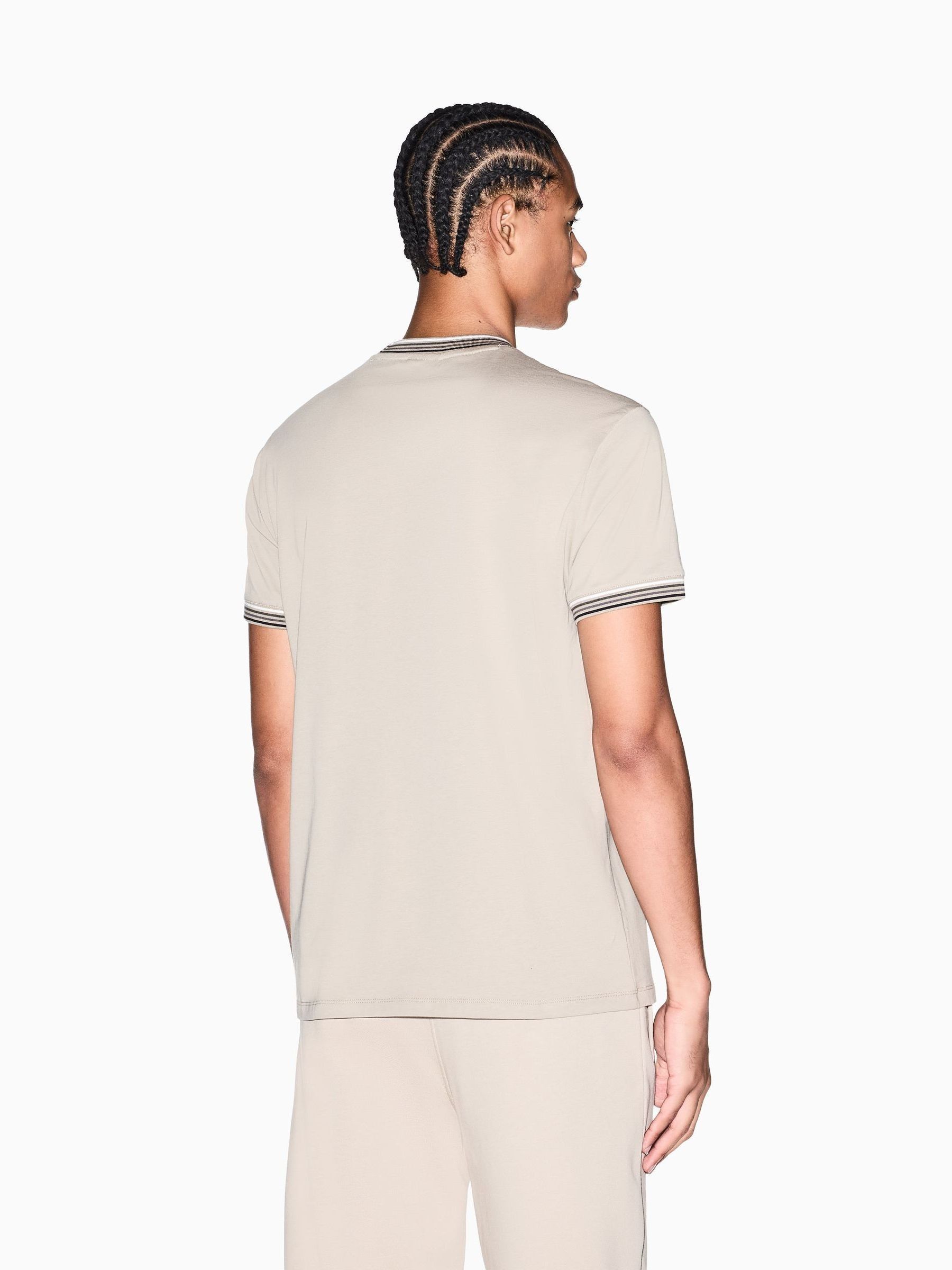 Next：日本 Armani Exchange レギュラーフィット トリム付きTシャツ