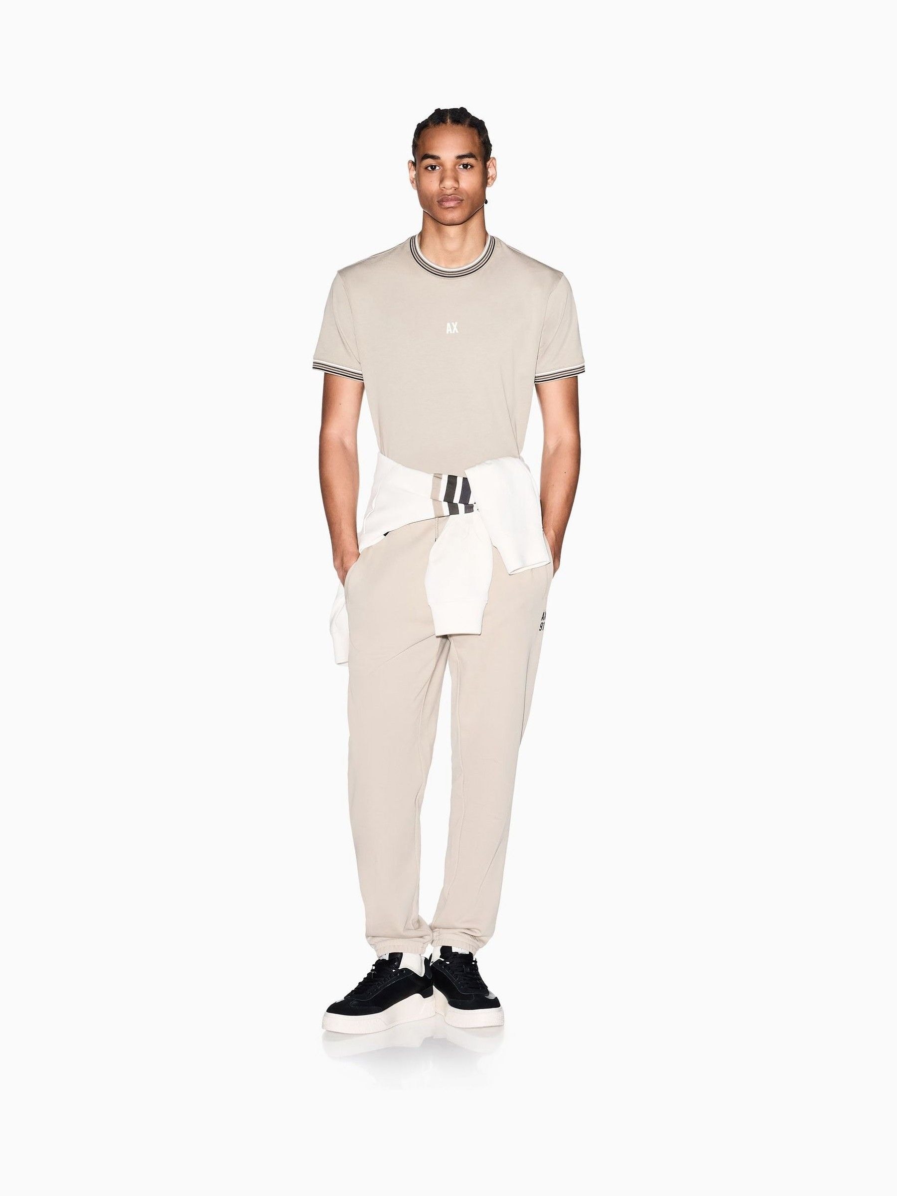 Next：日本 Armani Exchange レギュラーフィット トリム付きTシャツ