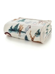 Deyongs Winter Deers Printed Sherpa Reverse Throw - Image 2 of 2