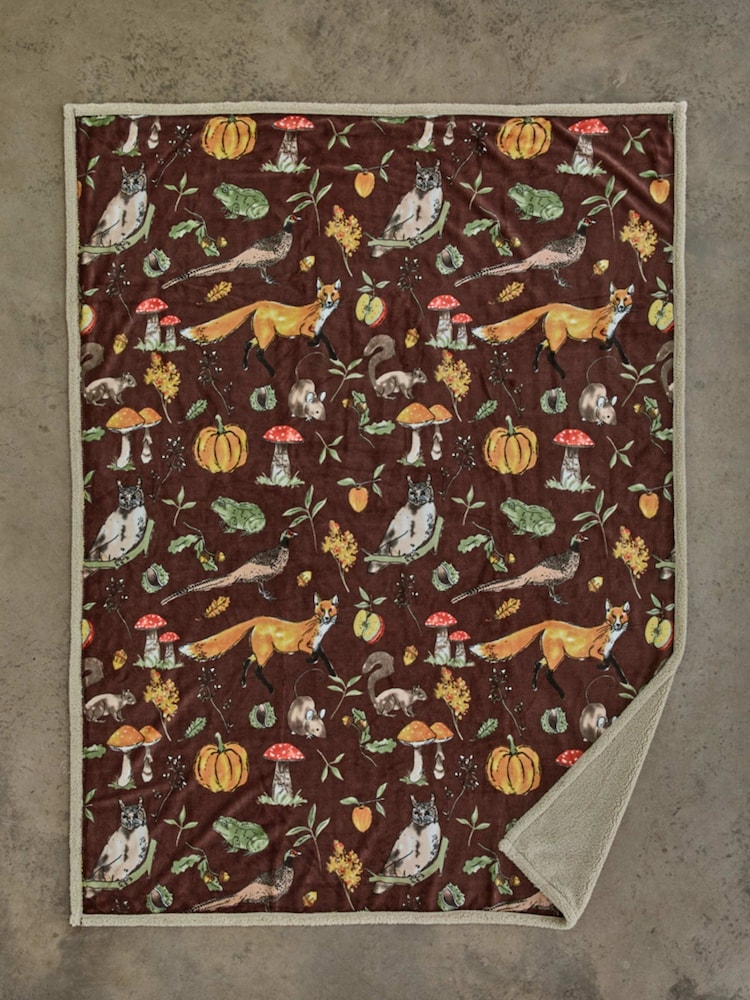 Deyongs Autumn Animals Printed Flannel Fleece with Sherpa Reverse - Image 1 of 2 Deyongs Autumn Animals Printed Flannel Fleece with Sherpa Reverse - Image 1 of 2