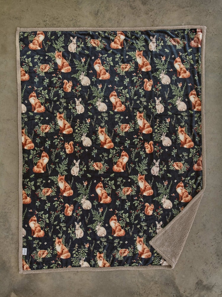 Deyongs Navy Woodland Wildlife Printed Sherpa Reverse Throw - Image 1 of 2 Deyongs Navy Woodland Wildlife Printed Sherpa Reverse Throw - Image 1 of 2