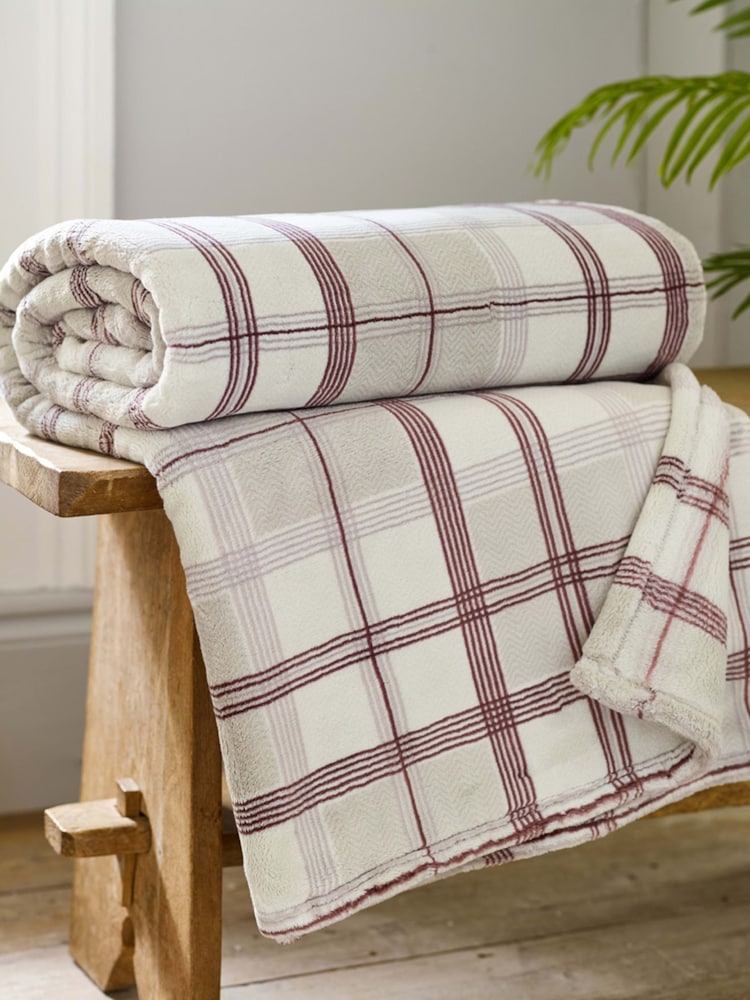 The Lyndon Company Burgundy Check Throw - Image 1 of 2 The Lyndon Company Burgundy Check Throw - Image 1 of 2