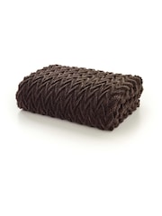 Deyongs Chocolate Tadcaster Supersoft Chevron Throw - Image 2 of 2