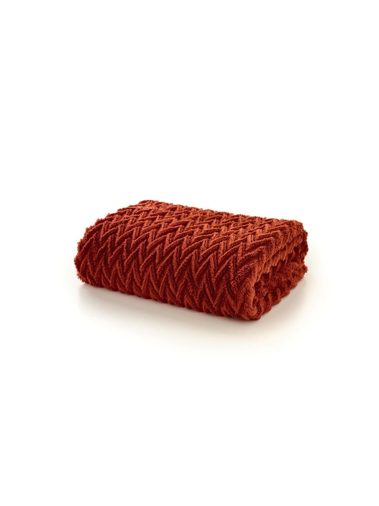 Deyongs Paprika Tadcaster Supersoft Chevron Throw - Image 2 of 2 Deyongs Paprika Tadcaster Supersoft Chevron Throw - Image 2 of 2