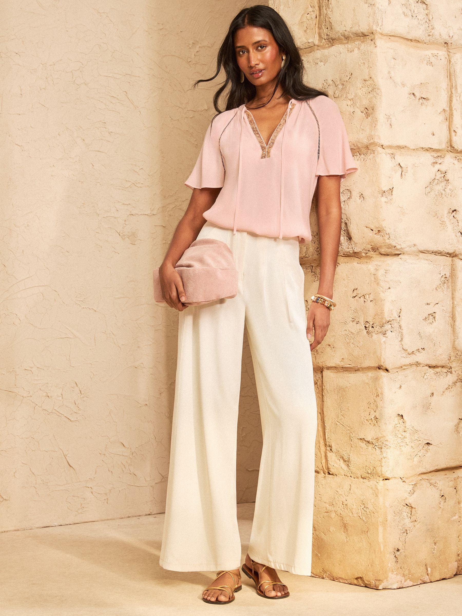 【Rose】HEVE SUZURAN SLEEVE BLOUSE Comprar Rosa blush - Blusa de manga curta com decote em V e