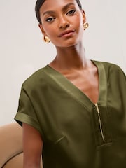 Lipsy Khaki Green Zip Front Utility T-Shirt - Image 3 of 4