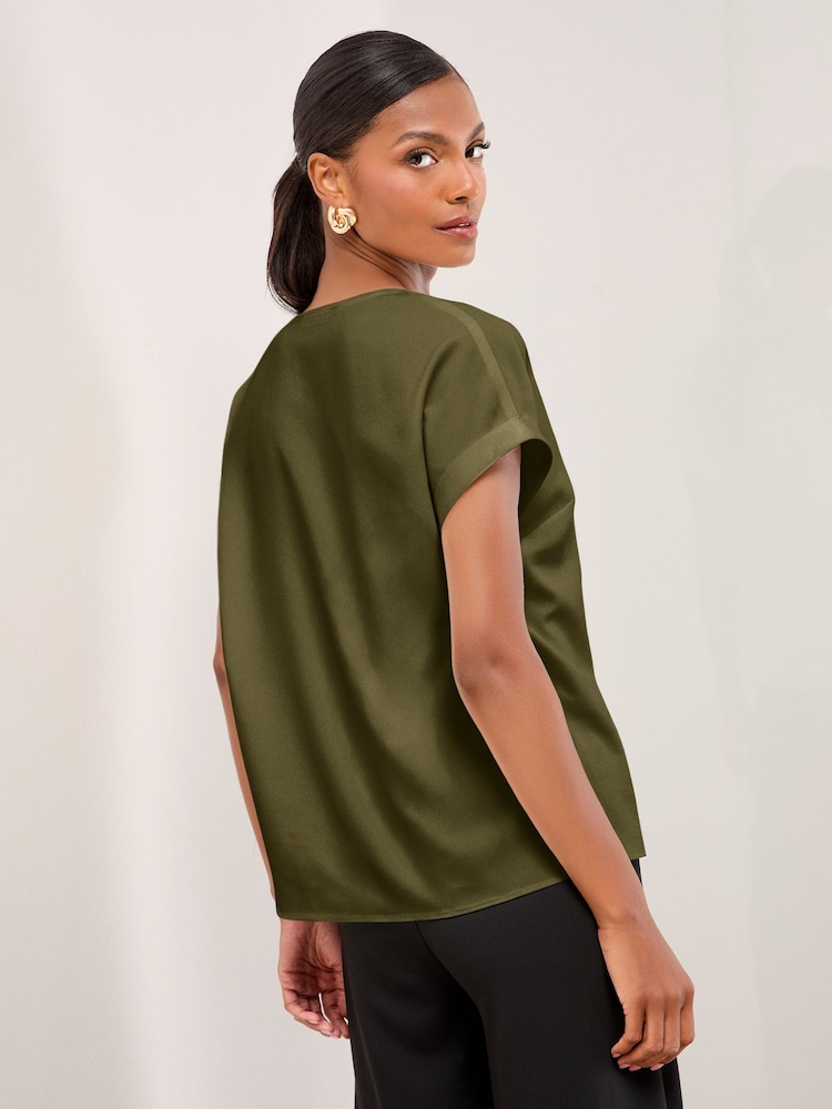 Lipsy Khaki Green Zip Front Utility T-Shirt - Image 4 of 4 Lipsy Khaki Green Zip Front Utility T-Shirt - Image 4 of 4