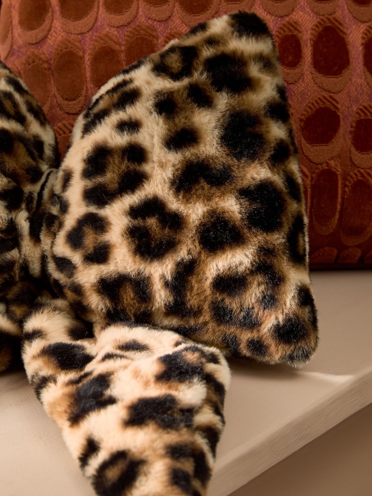 Natural 3D Faux Fur Leopard Print Cushion - Image 2 of 4 Natural 3D Faux Fur Leopard Print Cushion - Image 2 of 4