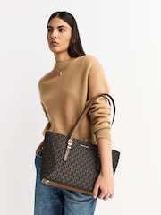 Michael Kors Brown/Acorn Quinn Medium Tote Bag - Image 3 of 10