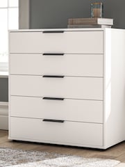 Wiemann White Philadelphia 5 Drawer Chest - Image 1 of 3